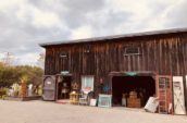 country side antiques carriage barn exterior