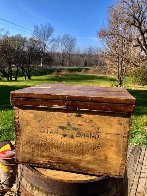 wooden star brand varnishes chest