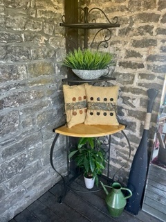 a corner multi-level table