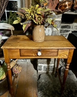 Wooden table with Flower pot
